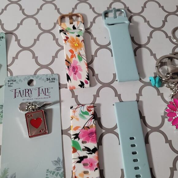 Galaxy Watch Straps, Alice and Wonderland Charms, and Keychains - Picture 3 of 6